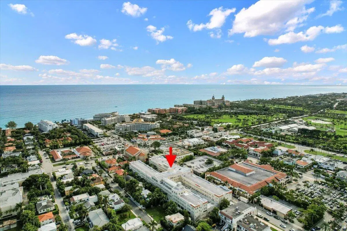 Picture of 235 Sunrise Avenue 3008, Palm Beach, FL 33480
