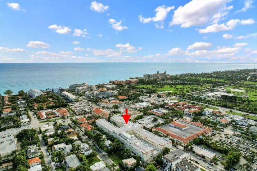 Picture of 235 Sunrise Avenue 3008, Palm Beach FL 33480