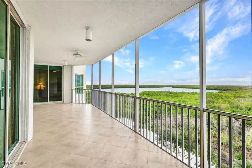 Picture of 295 Grande Way 405, Naples FL 34110