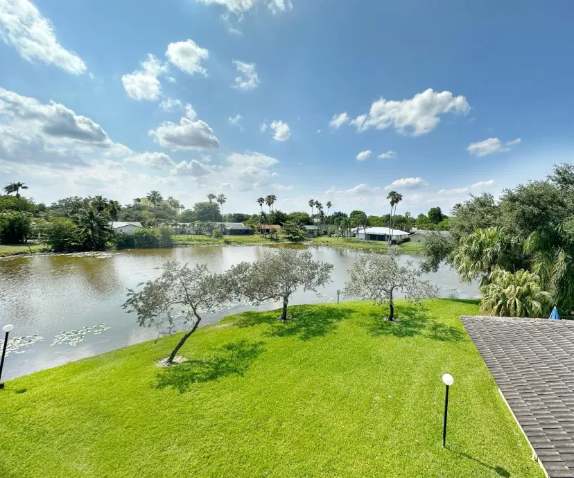 Picture of 11453 NW 39Th Court 309-2, Coral Springs FL 33065