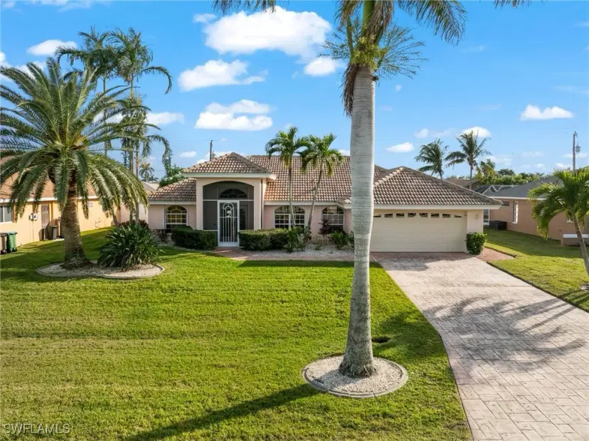 Picture of 1706 SE 19Th Ln, Cape Coral FL 33990