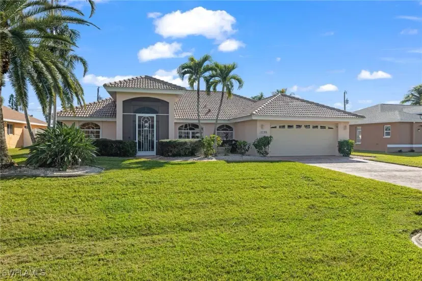 Picture of 1706 SE 19Th Ln, Cape Coral FL 33990