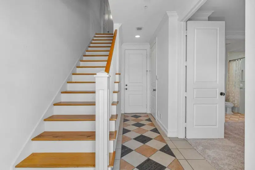 Picture of 332 W Mallory Circle, Delray Beach FL 33483