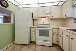 Picture of 9540 Sunrise Lakes Blvd 303, Sunrise, FL 33322
