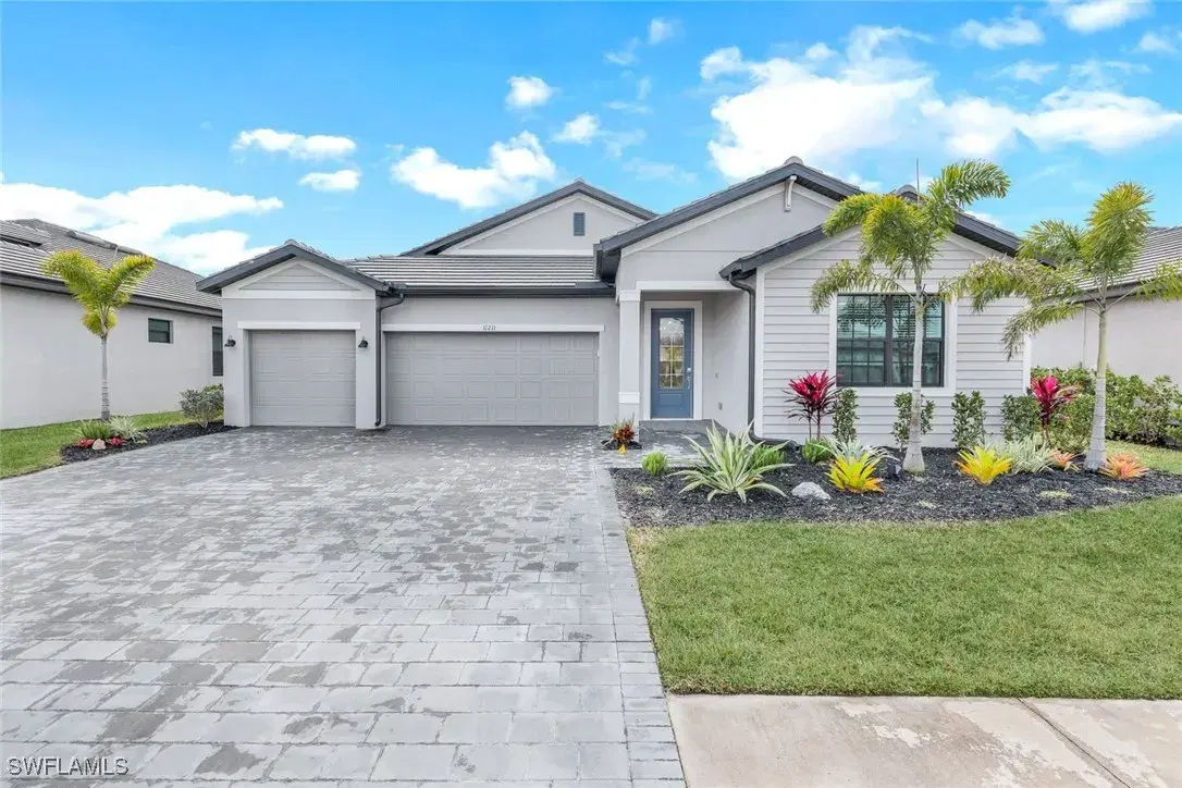 Picture of 11211 Canopy Loop, Fort Myers, FL 33913