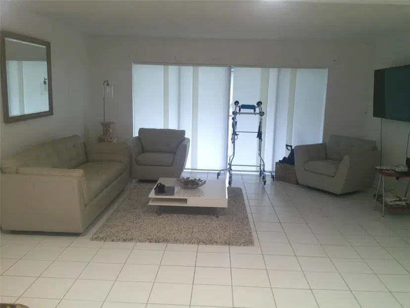 Picture of 3920 Inverrary Blvd 201C, Fort Lauderdale FL 33319