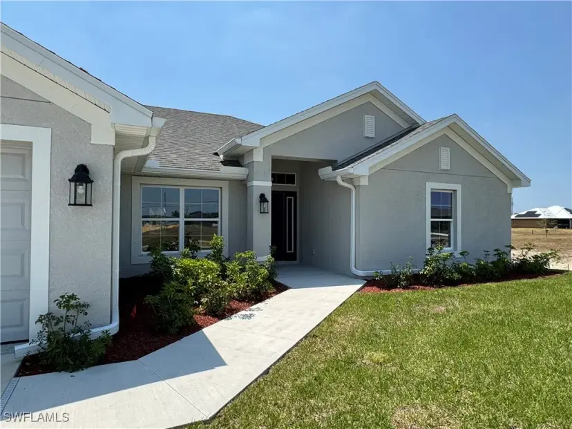 Picture of 1424 Nelson Rd N, Cape Coral FL 33993