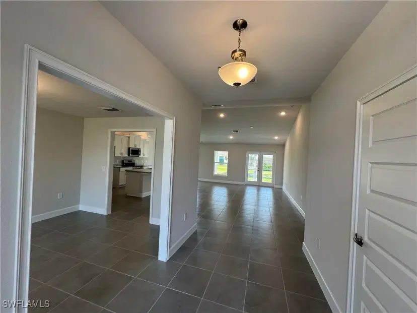 Picture of 1424 Nelson Rd N, Cape Coral FL 33993