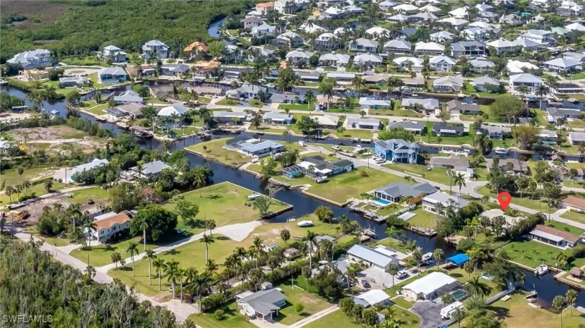 Picture of 6107 Island Park Ct, Fort Myers FL 33908