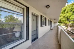 Picture of 555 Banyan Tree Lane Lane 304, Delray Beach, FL 33483