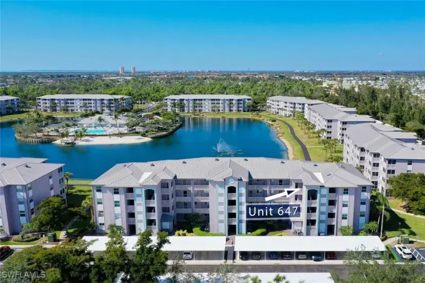 Picture of 16635 Lake Circle Dr 647, Fort Myers FL 33908