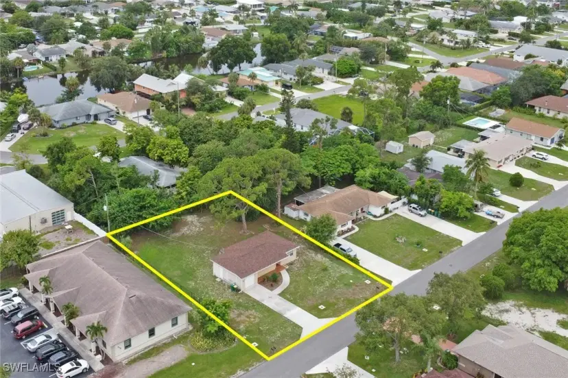 Picture of 870 109Th Ave N, Naples FL 34108