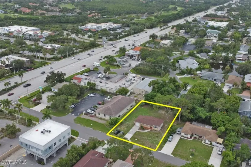 Picture of 870 109Th Ave N, Naples FL 34108