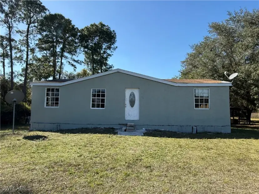 Picture of 570 S Utopia St, Clewiston FL 33440