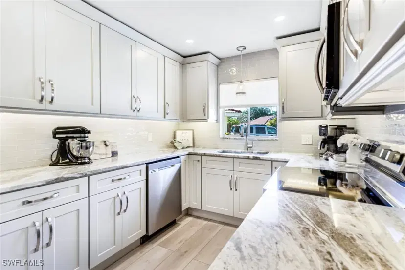 Picture of 7208 Saint Anns Ct, Fort Myers FL 33908
