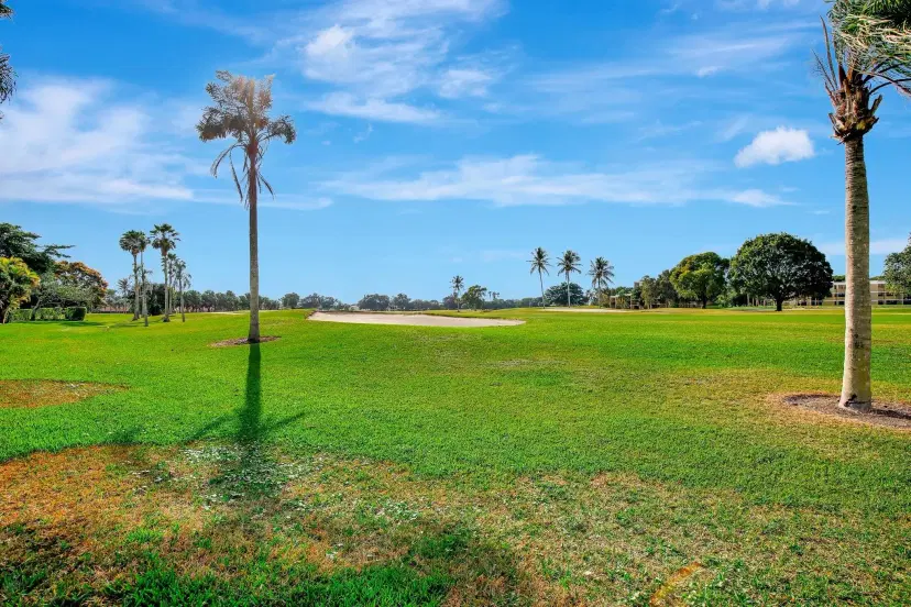 Picture of 342 Fairway Cir 20, Weston FL 33326