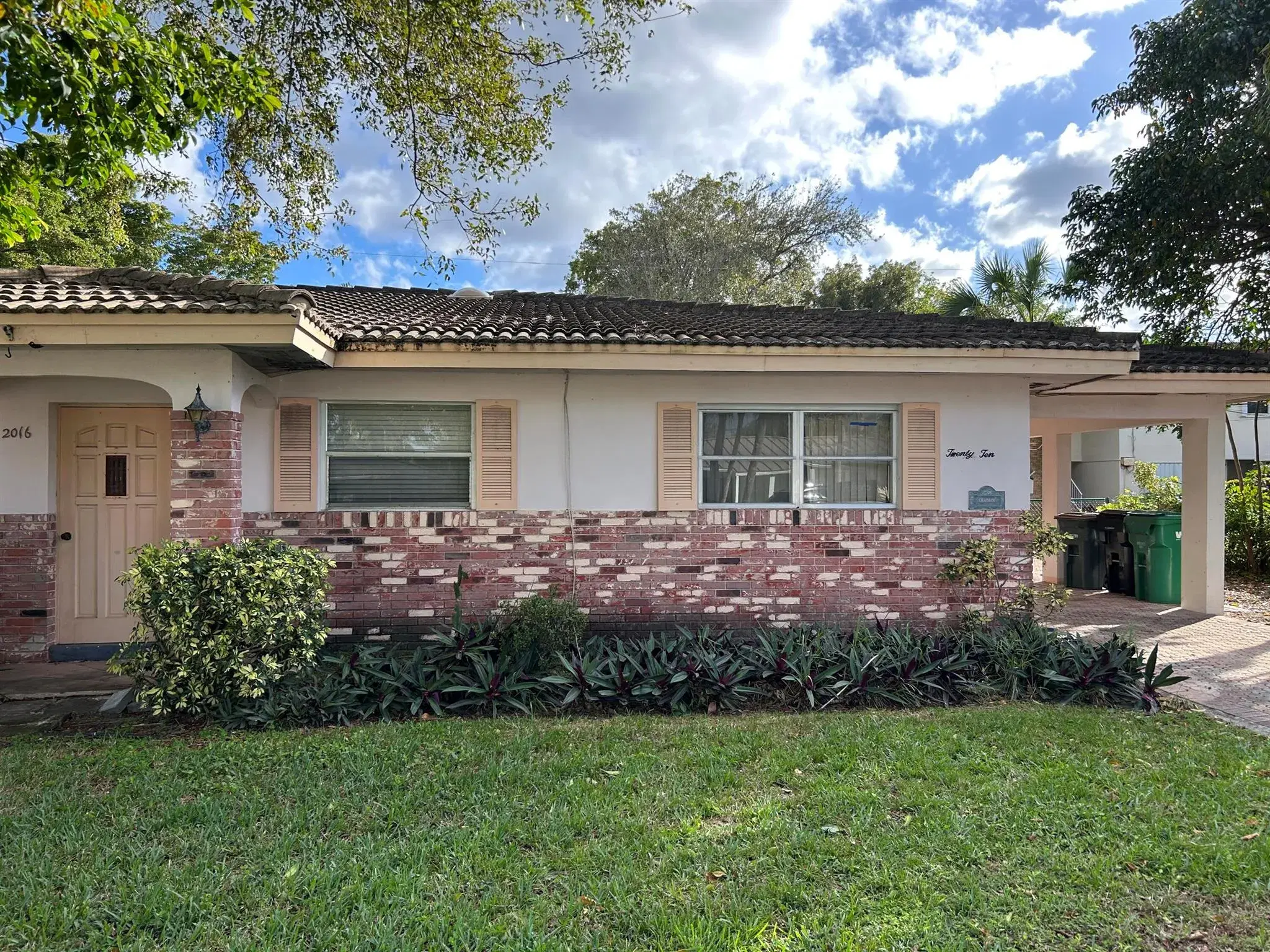 Picture of 2010 NE 33Rd Street, Lighthouse Point, FL 33064