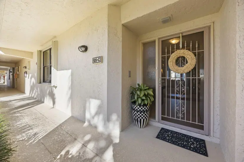 Picture of 10411 SE Terrapin Place 105, Tequesta FL 33469