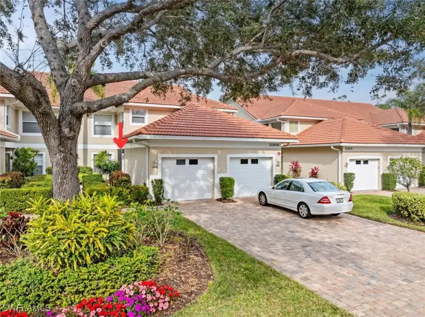 Picture of 5305 Andover Dr 102, Naples FL 34110