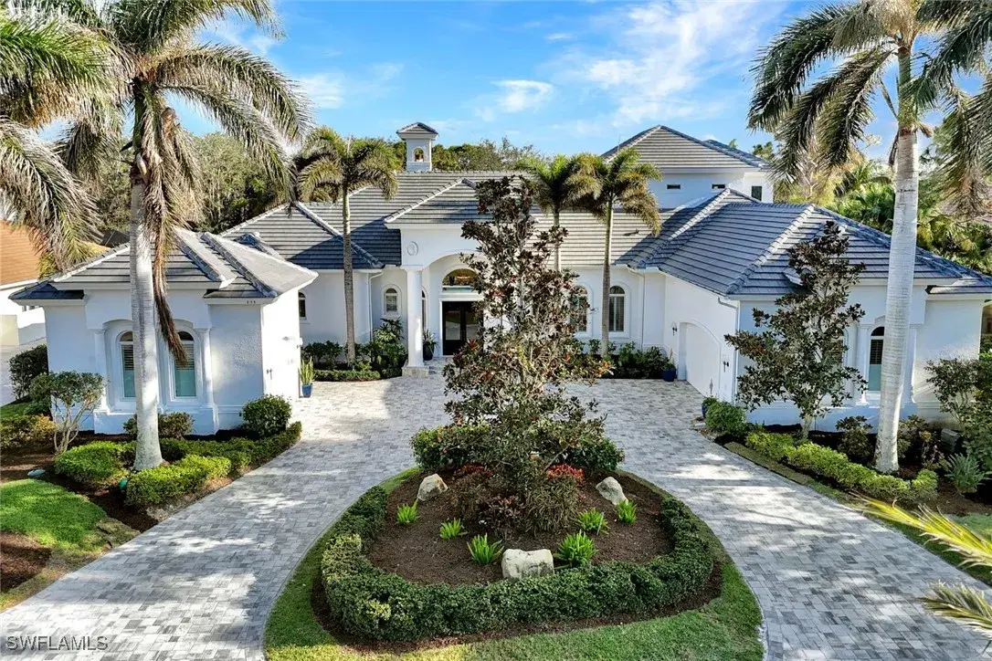 Picture of 253 Cheshire Way, Naples, FL 34110