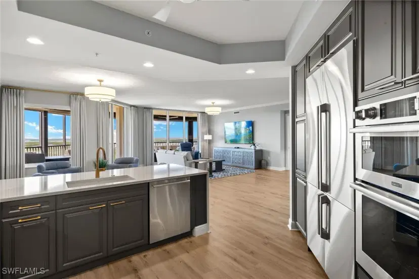 Picture of 23850 Via Italia Cir 1206, Estero FL 34134