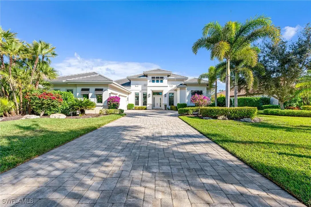 Picture of 11955 Maidstone Ct, Naples, FL 34120