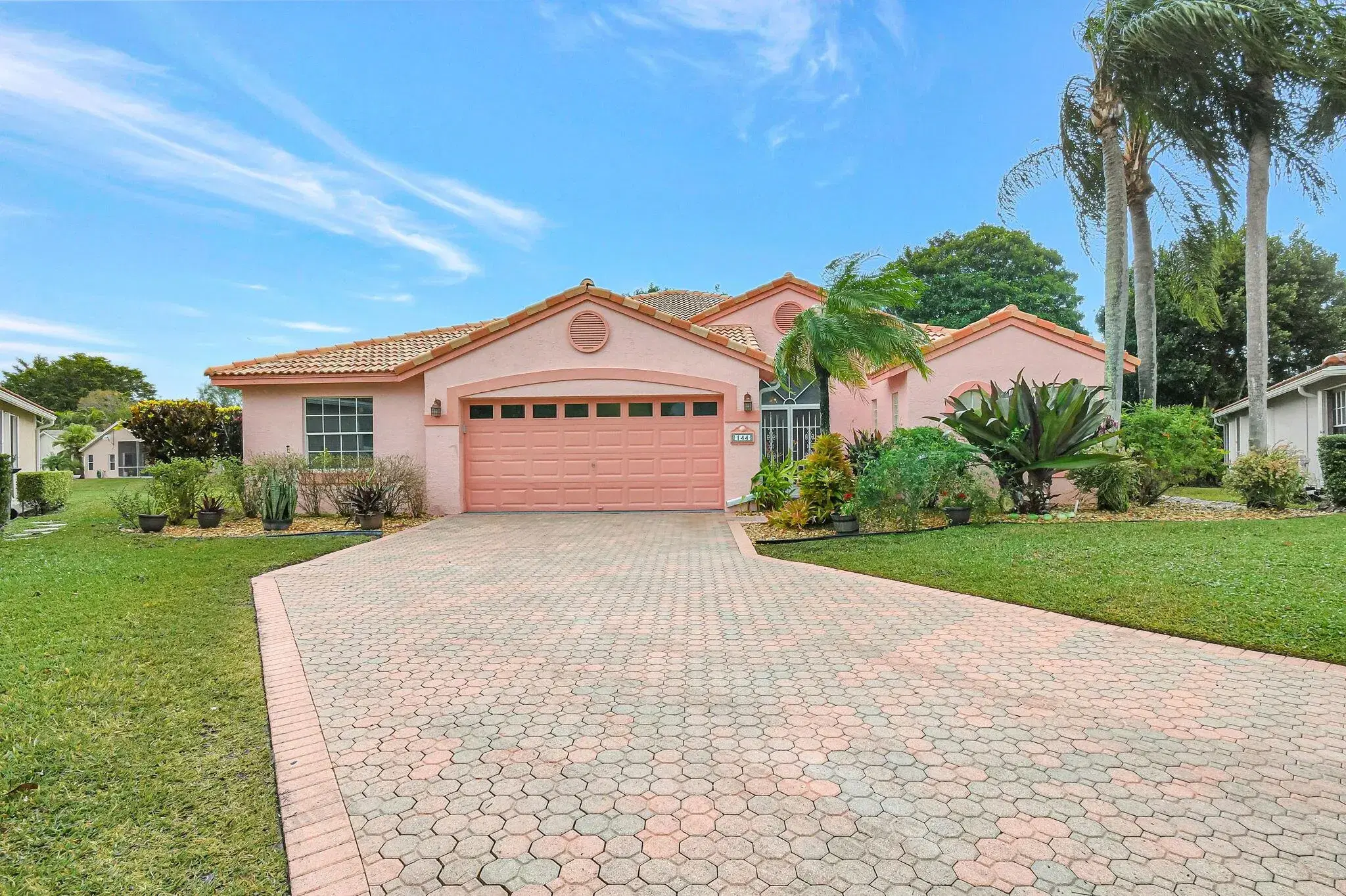 Picture of 144 Egret Circle, Greenacres, FL 33413