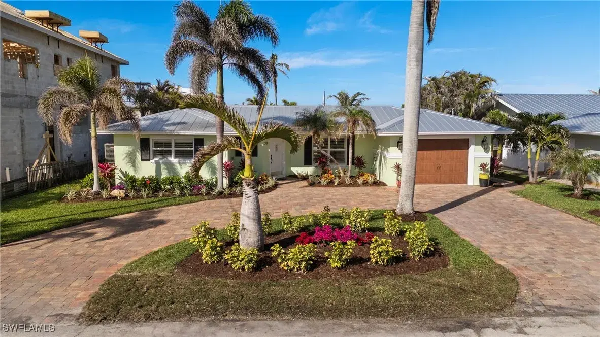 Picture of 39 Fairview Blvd, Fort Myers Beach, FL 33931