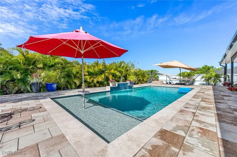 Picture of 1006 NE 2Nd Pl, Cape Coral FL 33909