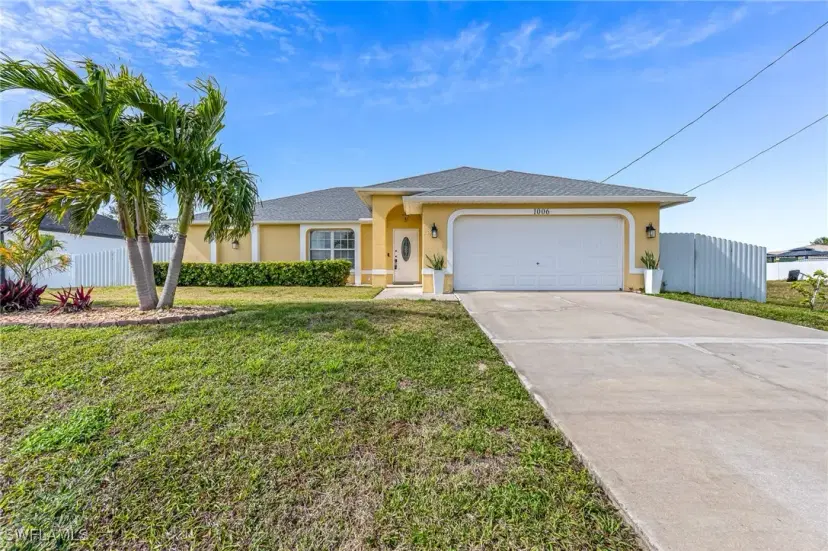 Picture of 1006 NE 2Nd Pl, Cape Coral FL 33909