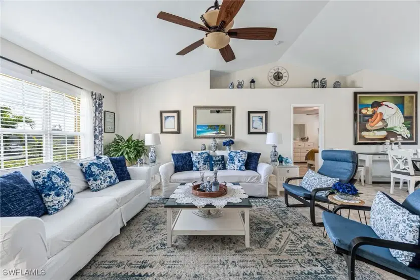 Picture of 1006 NE 2Nd Pl, Cape Coral FL 33909
