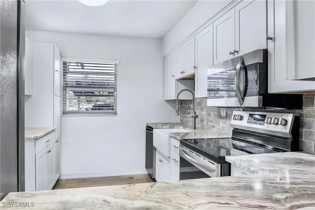 Picture of 1348 Myerlee Gardens Ave, Fort Myers, FL 33919