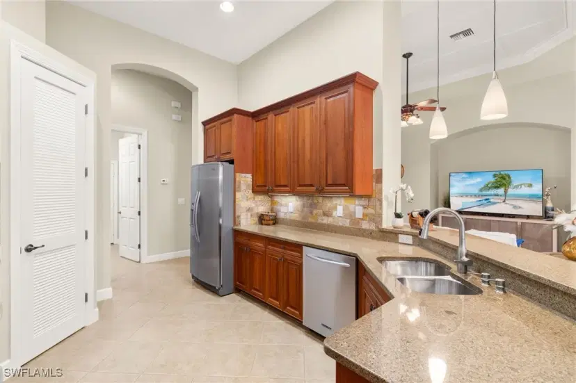 Picture of 11158 Laughton Cir, Fort Myers FL 33913