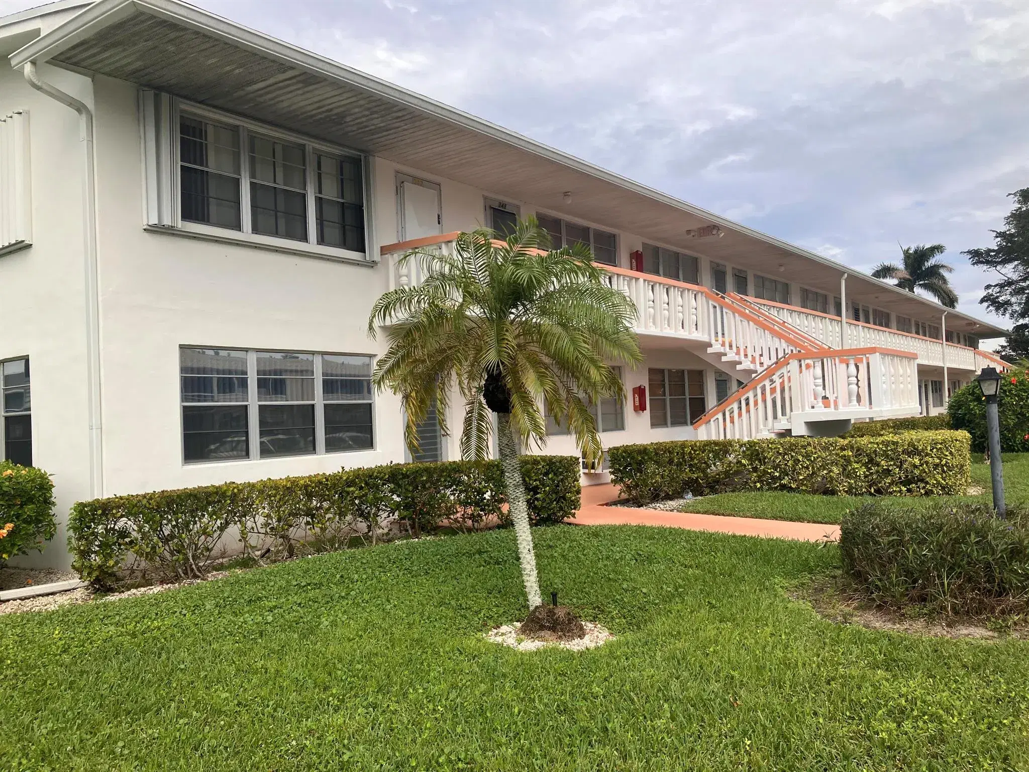 Picture of 337 Camden O, West Palm Beach, FL 33417