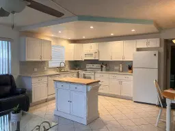 Picture of 337 Camden O, West Palm Beach, FL 33417