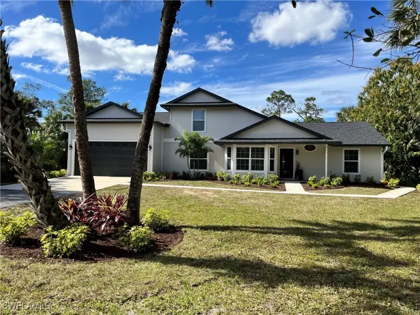 Picture of 211 11Th St Nw, Naples FL 34120