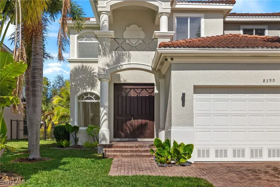 Picture of 8390 Sumner Ave, Fort Myers, FL 33908