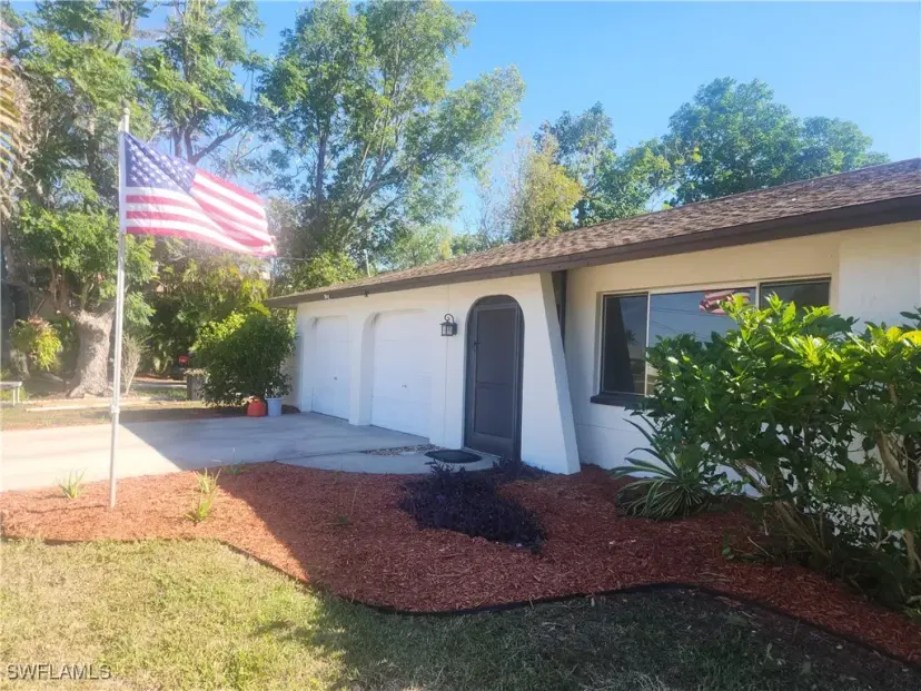Picture of 2014 SE 12Th St, Cape Coral FL 33990