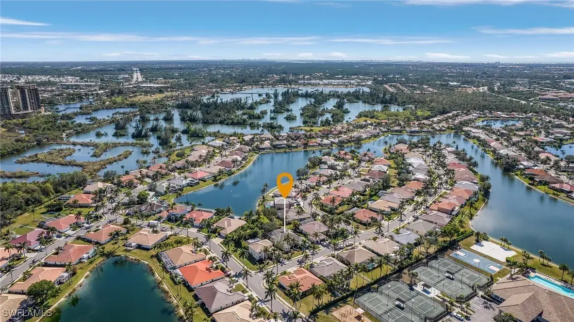 Picture of 14005 Shimmering Lake Ct, Fort Myers, FL 33907
