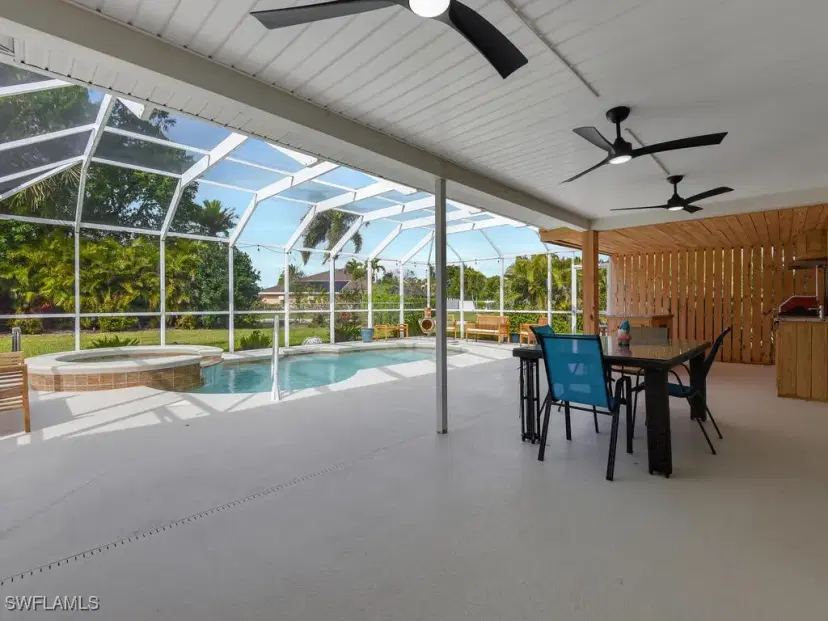 Picture of 4002 SE 10Th Ave, Cape Coral FL 33904