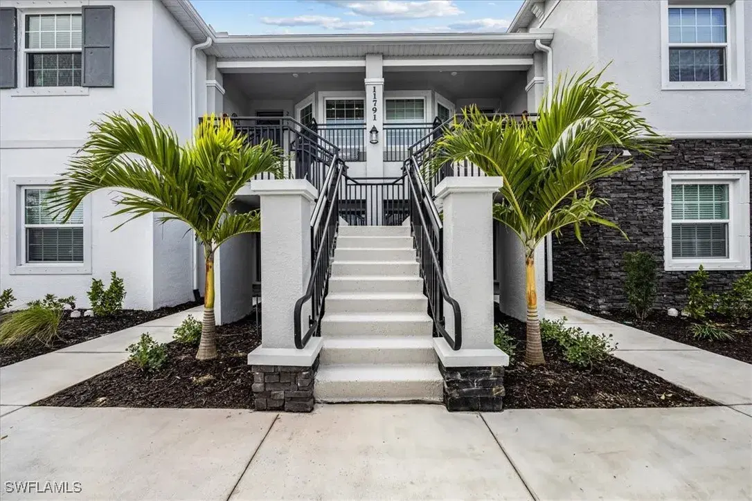 Picture of 11791 Venetian Lagoon Dr 201, Fort Myers, FL 33913