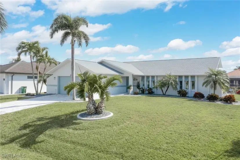 Picture of 2904 SW 39Th Ter, Cape Coral FL 33914