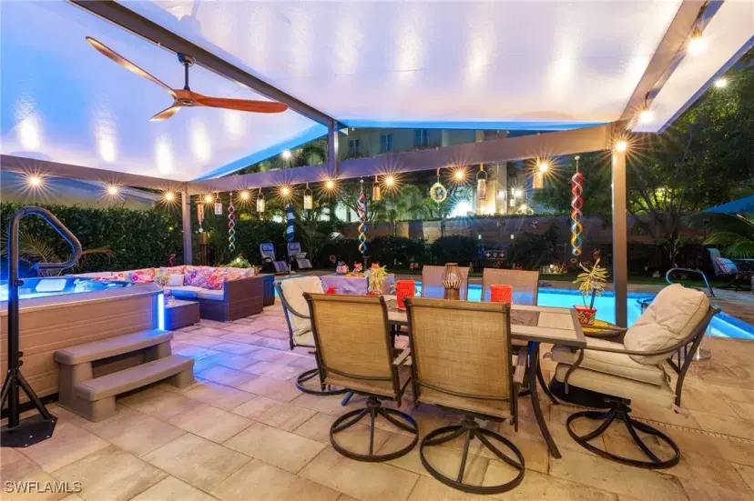 Picture of 832 Myrtle Ter, Naples FL 34103