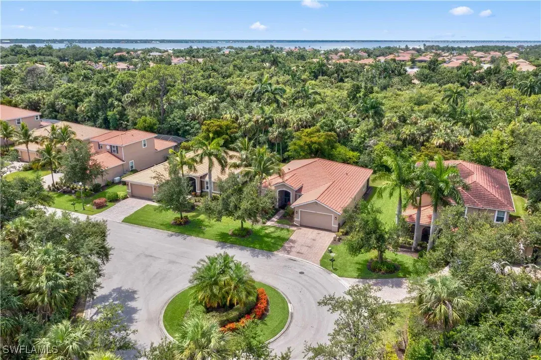 Picture of 12991 Olde Banyon Blvd, North Fort Myers, FL 33903