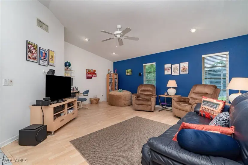 Picture of 1113 SW 43Rd St, Cape Coral FL 33914
