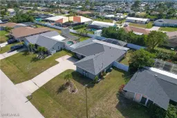Picture of 1316 SE 28Th Ter, Cape Coral, FL 33904