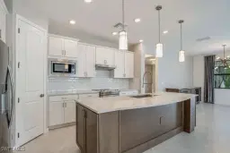 Picture of 16569 Windsor Way, Alva, FL 33920