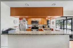 Picture of 5650 Trailwinds Dr 111, Fort Myers, FL 33907