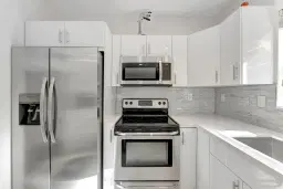 Picture of 1450 N Riverside Drive 103, Pompano Beach, FL 33062
