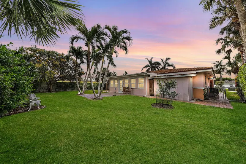 Picture of 307 Bamboo Road, Palm Beach Shores FL 33404
